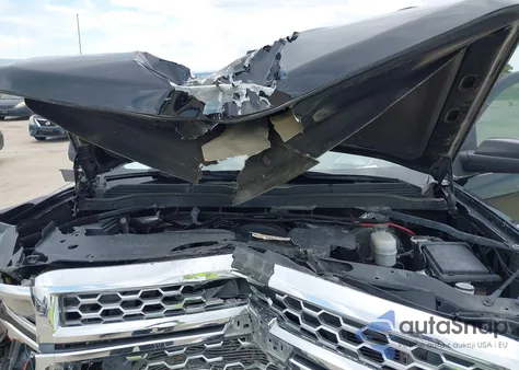 2015 Chevrolet Silverado 1500 1Lt z USA, uszkodzony, nr VIN 1GCRCREC1FZ362736